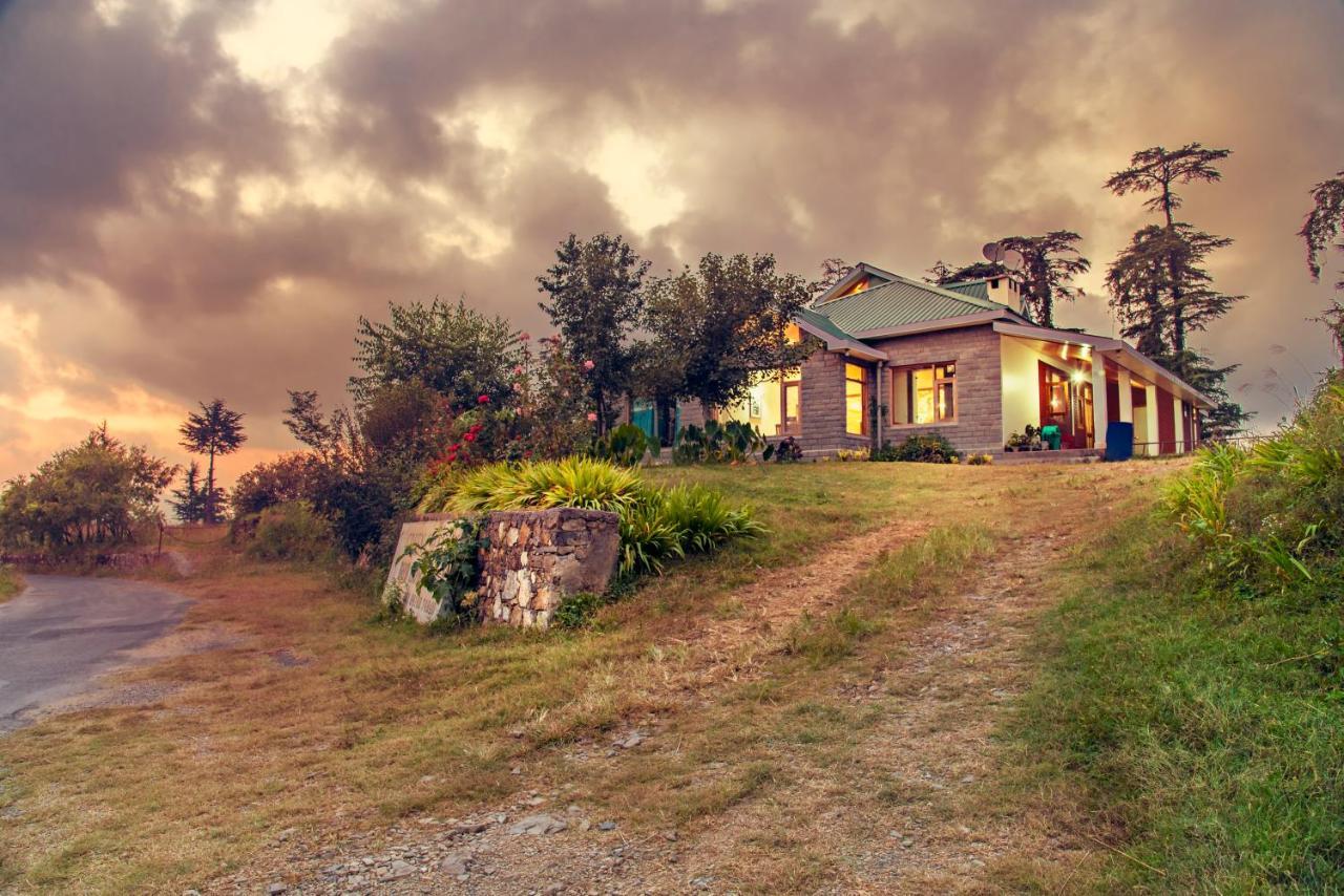 The Mashobra Villa ภายนอก รูปภาพ